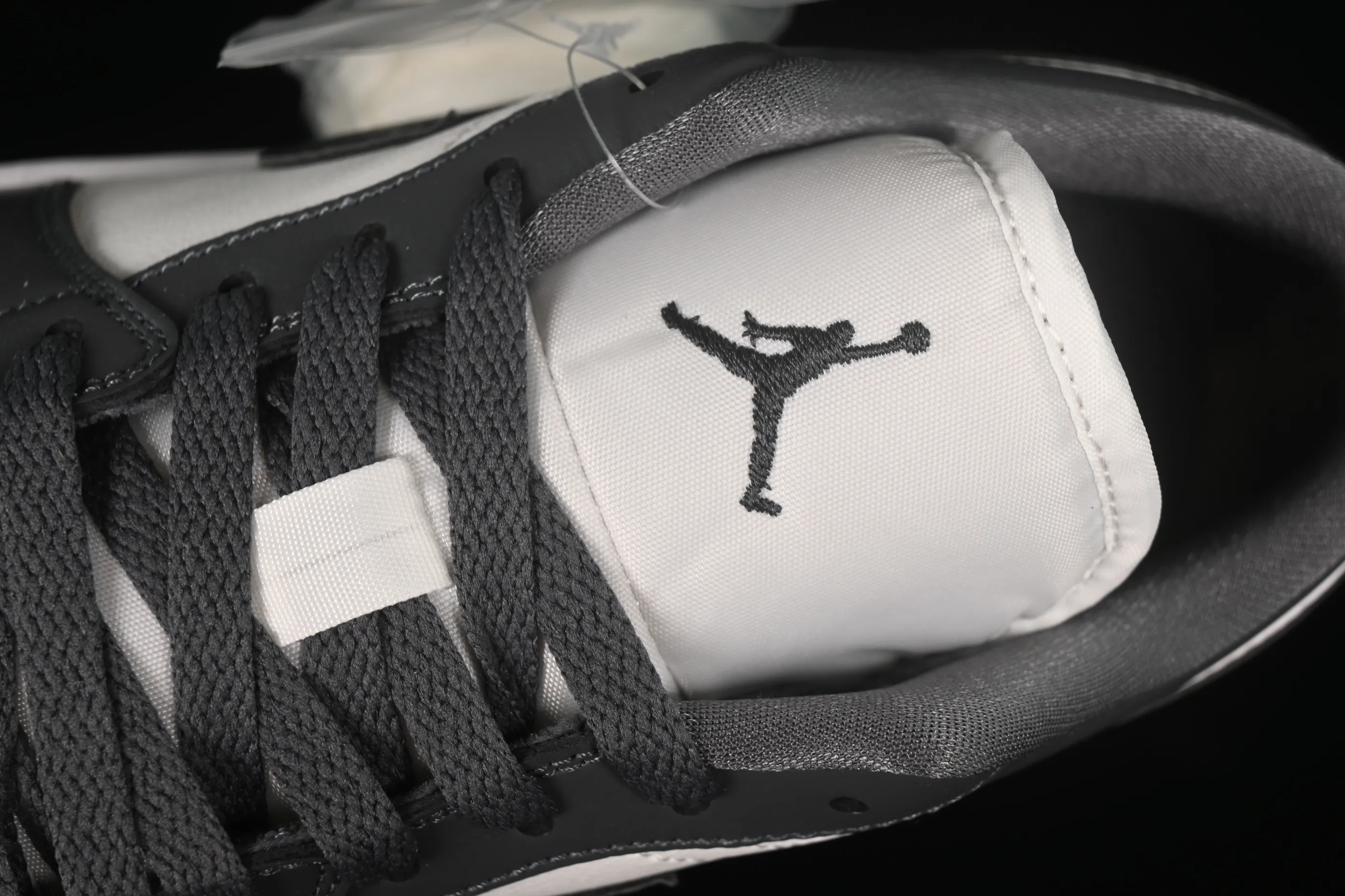 All categories Air Jordan Jordan series basketball shoes Air Jordan 1 Low Air Jordan 1 Low "Dark Grey" AJ1 Joe 1 dark gray white low-top cultural and casual sneakers DC0774-102